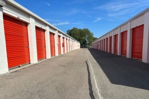 Public Storage - Fairfield - 6010 Dixie Highway - Photo 2