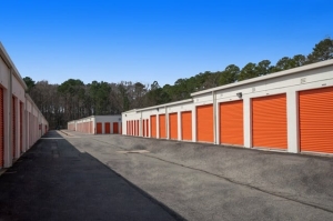 Public Storage - Newport News - 11885 Jefferson Ave - Photo 2