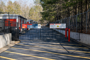 Public Storage - Milton - 632 N Main Street - Photo 4