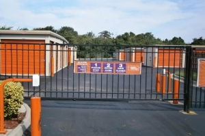 Public Storage - Norfolk - 854 Widgeon Road - Photo 1