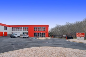 Public Storage - Lorton - 7685 Pohick Rd - Photo 1