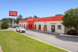 Public Storage - Atlanta - 3692 Clairmont Road - Photo 1