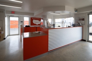 Public Storage - Suitland - 4414 Suitland Road - Photo 3
