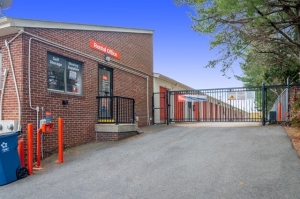 Public Storage - Fairfax - 5609 Guinea Road - Photo 4