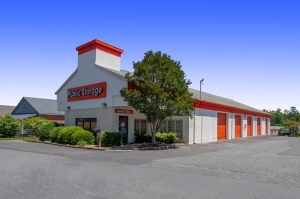 Public Storage - Matthews - 13015 E Independence Blvd - Photo 1