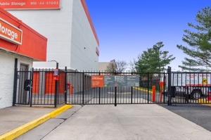 Public Storage - Alexandria - 5610 General Washington Drive - Photo 4