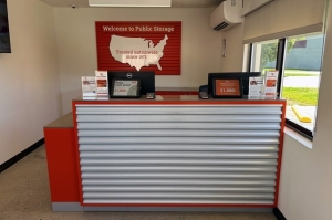 Public Storage - Louisville - 4127 Bardstown Road - Photo 3