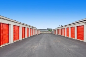 Public Storage - Philadelphia - 7000 Lindbergh Blvd - Photo 2