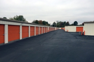 Public Storage - Louisville - 5550 Greenbelt Hwy - Photo 2