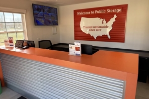 Public Storage - Louisville - 5550 Greenbelt Hwy - Photo 3