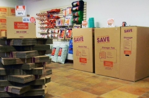 Public Storage - Columbus - 5341 N Hamilton Rd - Photo 3