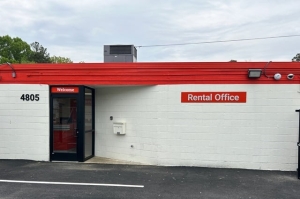 Public Storage - Richmond - 4805 Jefferson Davis Highway