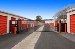 Public Storage - Chesapeake - 428 Battlefield Blvd N - Photo 4