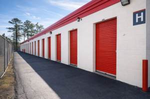 Public Storage - Birmingham - 8 W Oxmoor Road - Photo 2