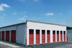 Public Storage - Lakewood - 7701 W 6th Ave - Photo 2
