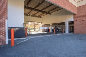 Public Storage - Alexandria - 370 Holland Lane - Photo 4
