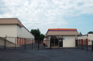 Public Storage - Nashville - 1997 Elm Hill Pike Picture of Public Storage - Nashville - 1997 Elm Hill Pike