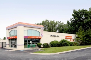 Public Storage - Merrillville - 8230 Broadway