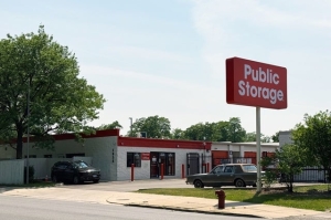Public Storage - Chicago - 5838 N Pulaski Road - Photo 1