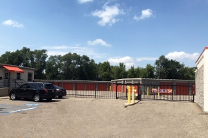 Public Storage - Rosemount - 2745 145th St W - Photo 4