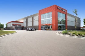 Public Storage - Rosemount - 15854 Chippendale Ave W - Photo 1