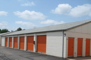 Public Storage - Wichita - 3515 W Maple Street - Photo 2