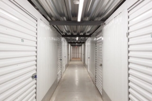 Public Storage - Minneapolis - 425 Washington Ave N - Photo 2