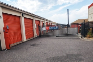 Public Storage - Aurora - 16606 E Smoky Hill Rd - Photo 4