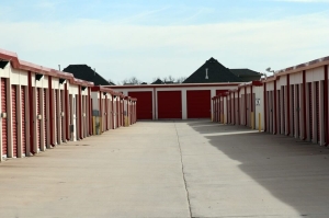 Public Storage - Oklahoma City - 9720 SW 15th St - Photo 2