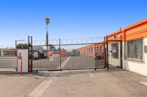 Public Storage - South Gate - 5005 Firestone Place - Photo 4