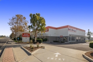 Public Storage - Brea - 440 E Lambert Road