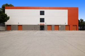 Public Storage - Los Angeles - 4101 North Figueroa Street - Photo 2