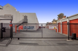 Public Storage - Las Vegas - 5925 W Flamingo Rd - Photo 4