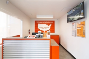 Public Storage - Pasadena - 150 N Halstead Street - Photo 3