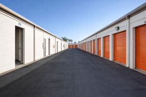 Public Storage - Pasadena - 150 N Halstead Street - Photo 2