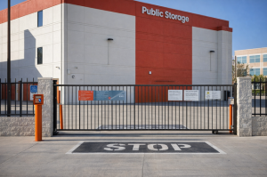Public Storage - Burbank - 7521 N San Fernando Rd - Photo 4