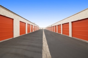 Public Storage - Brea - 2750 E Imperial Hwy - Photo 2