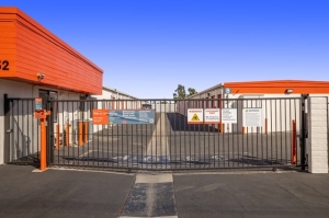 Public Storage - Huntington Beach - 17952 Gothard Street - Photo 4