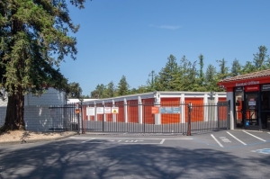 Public Storage - Santa Rosa - 3491 Santa Rosa Ave - Photo 4