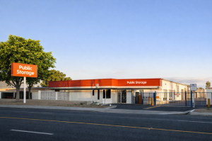Public Storage - Orange - 601 N Main Street