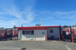 Public Storage - San Jose - 475 Tully Road - Photo 1
