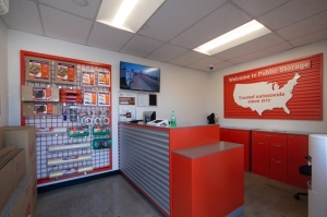 Public Storage - Fresno - 5045 N Gates Ave - Photo 3