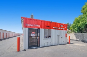 Public Storage - Fresno - 5045 N Gates Ave