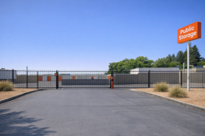 Public Storage - Fresno - 5045 N Gates Ave - Photo 4