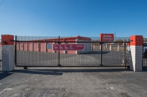 Public Storage - Milpitas - 1601 Watson Court - Photo 4