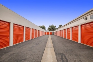 Public Storage - Solana Beach - 477 Stevens Ave - Photo 2