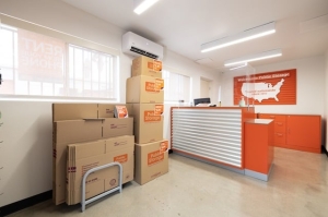 Public Storage - Whittier - 12320 E Whittier Blvd - Photo 3