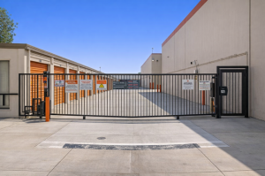 Public Storage - Van Nuys - 8200 Balboa Blvd - Photo 4