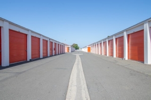 Public Storage - Vallejo - 265 Mini Drive - Photo 2