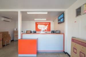 Public Storage - Santa Rosa - 914 Hopper Ave - Photo 2